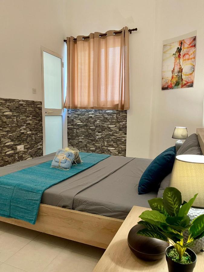 Balesa Property - Modern Duplex House In Central Sliema Esterno foto