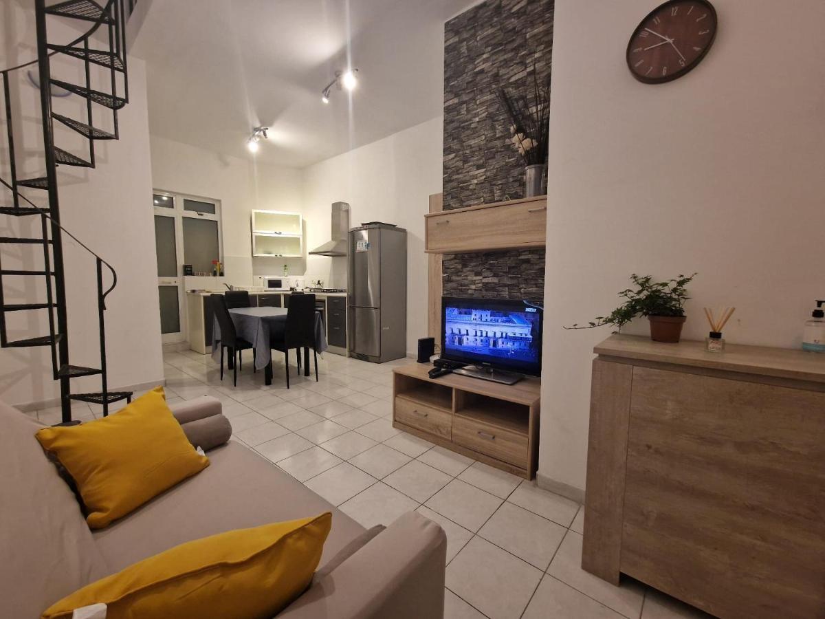 Balesa Property - Modern Duplex House In Central Sliema Esterno foto